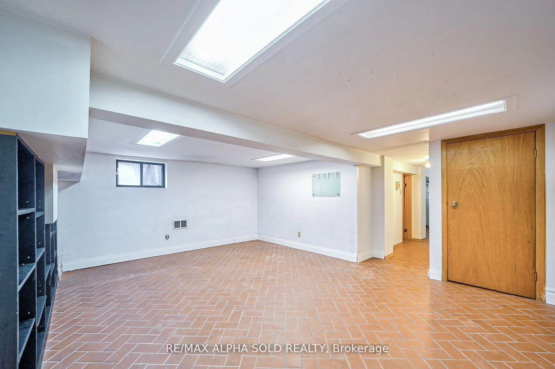 Photo 27 of 132 Glengarry Avenue, Toronto, Lawrence Park North — HOMEH