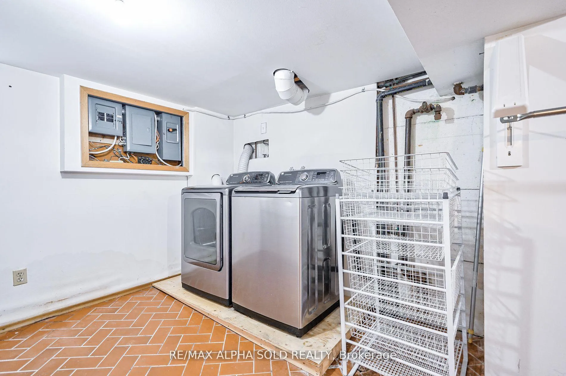 Photo 32 of 132 Glengarry Avenue, Toronto, Lawrence Park North — HOMEH