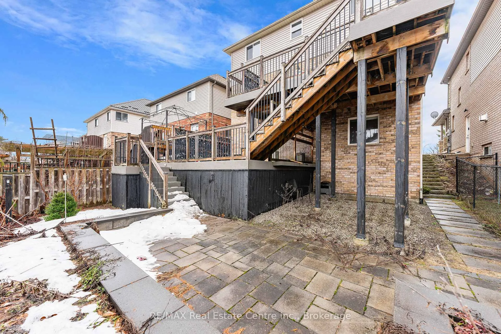 Photo 40 of 67 Maitland Street, Kitchener — HOMEH