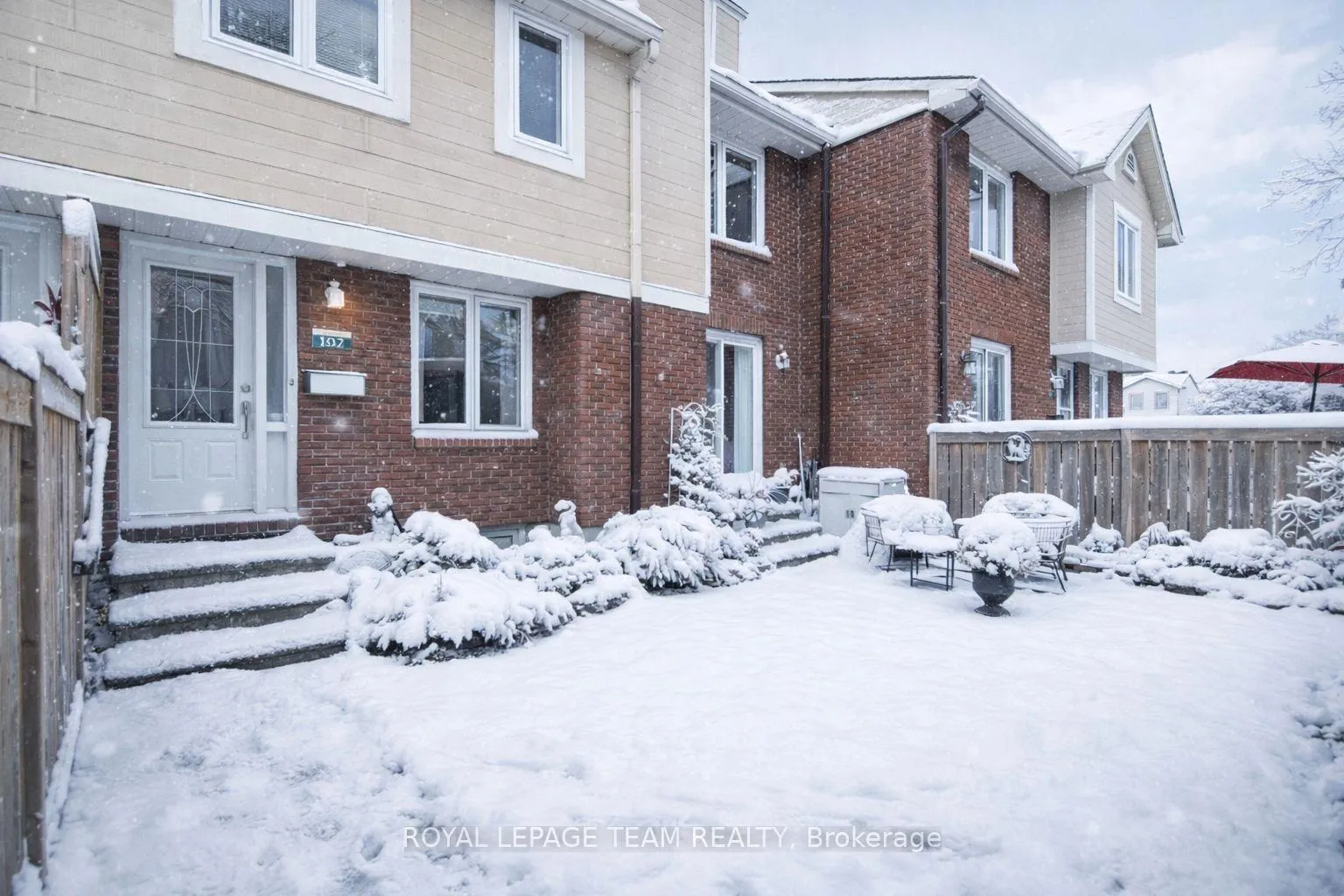 Photo 2 of Unit 102, 1785 Cabaret Lane, Ottawa, Fallingbrook/Pineridge — HOMEH