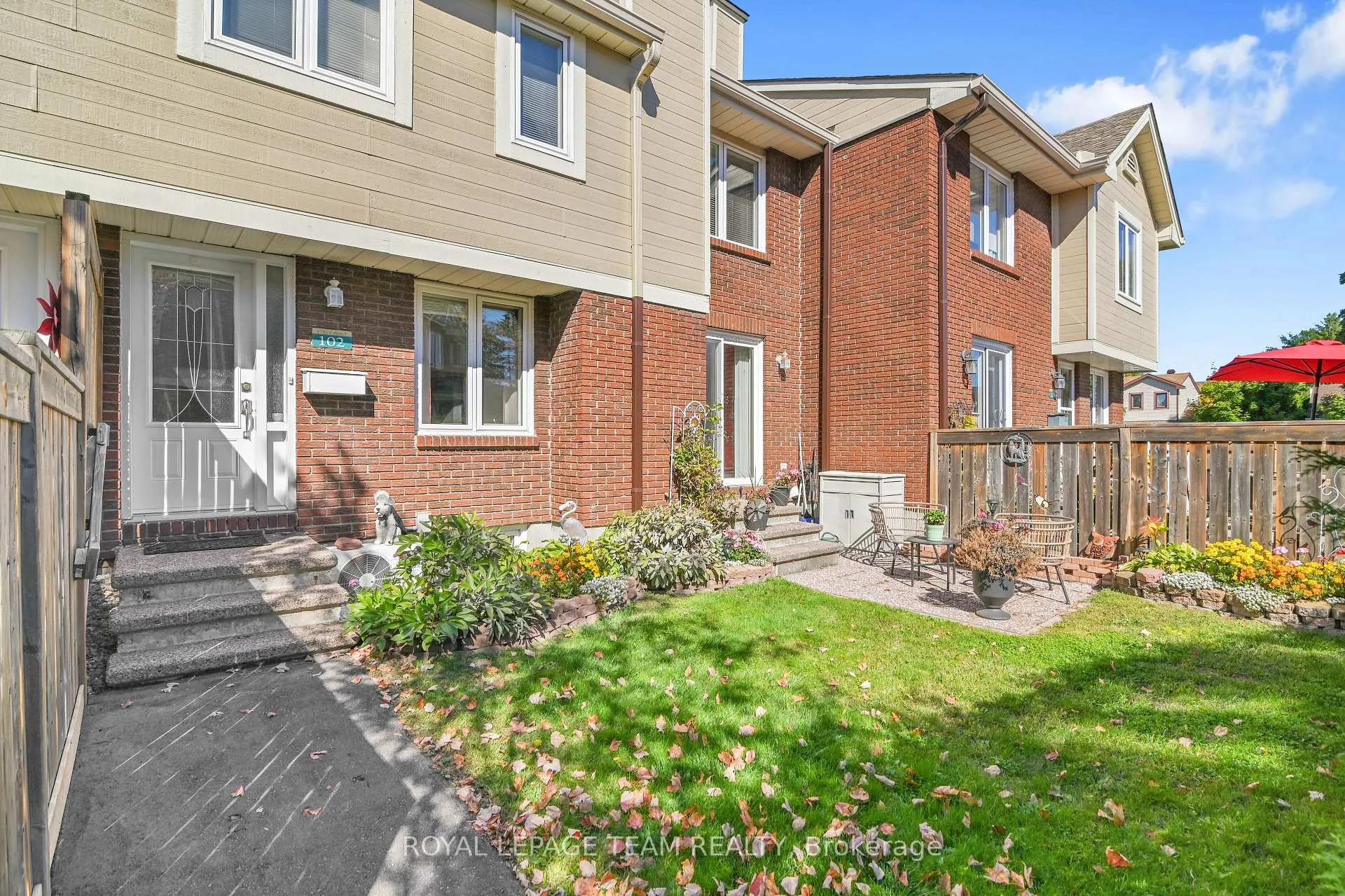 Photo 4 of Unit 102, 1785 Cabaret Lane, Ottawa, Fallingbrook/Pineridge — HOMEH