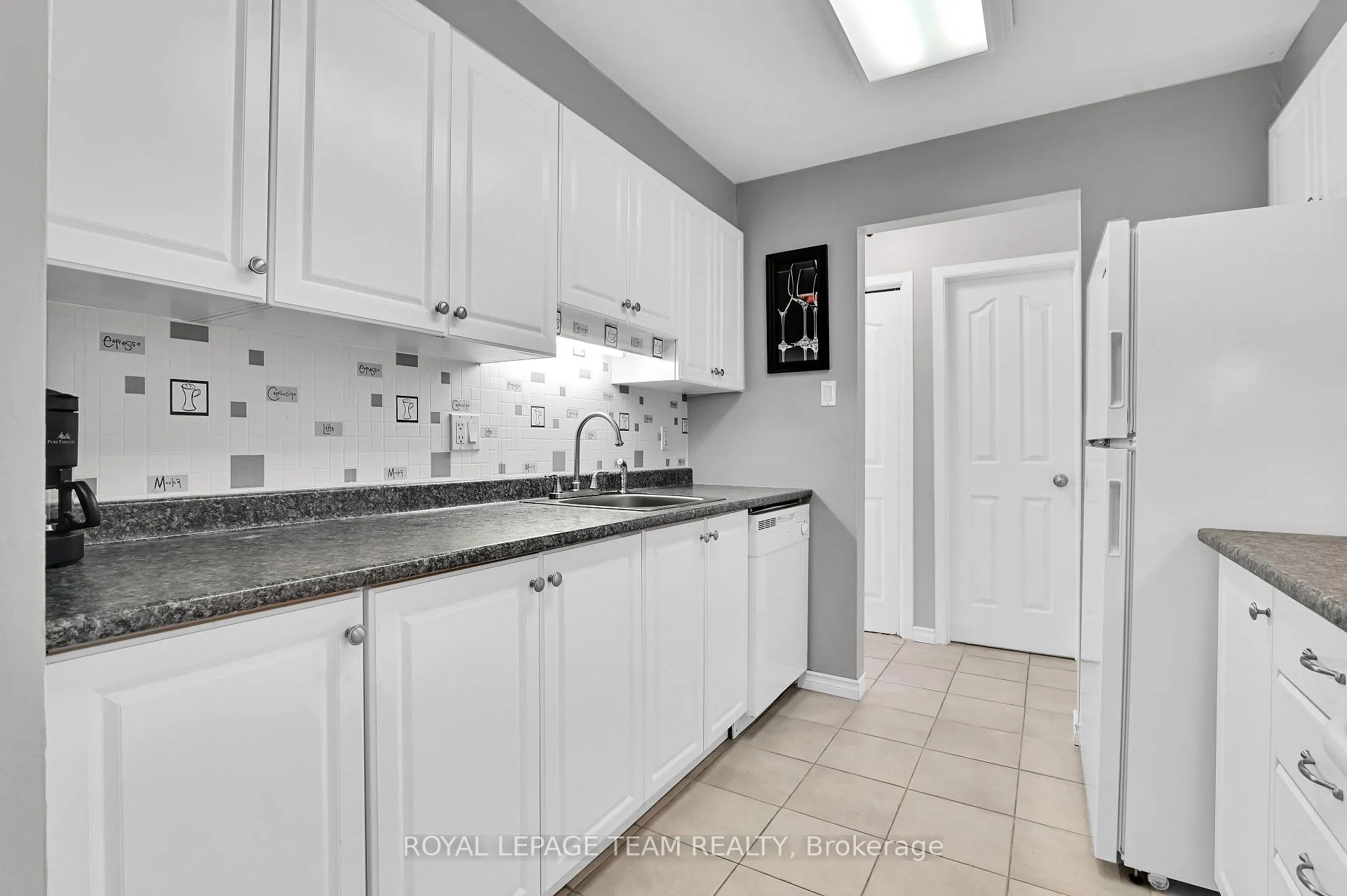 Photo 15 of Unit 102, 1785 Cabaret Lane, Ottawa, Fallingbrook/Pineridge — HOMEH
