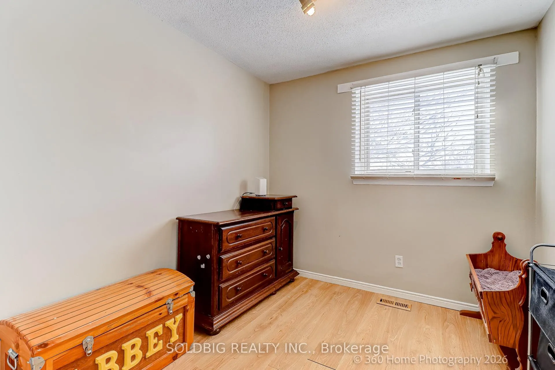 Photo 17 of 9 Loscombe Drive, Clarington, Bowmanville — HOMEH