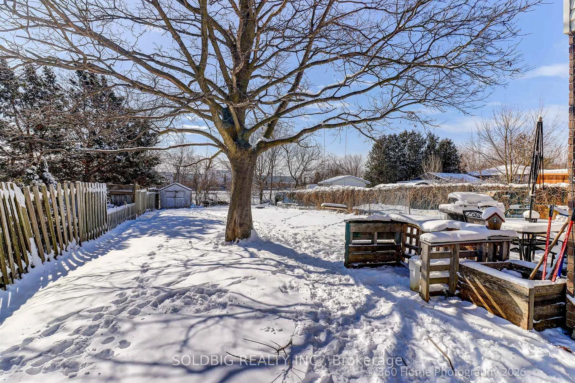 Photo 23 of 9 Loscombe Drive, Clarington, Bowmanville — HOMEH