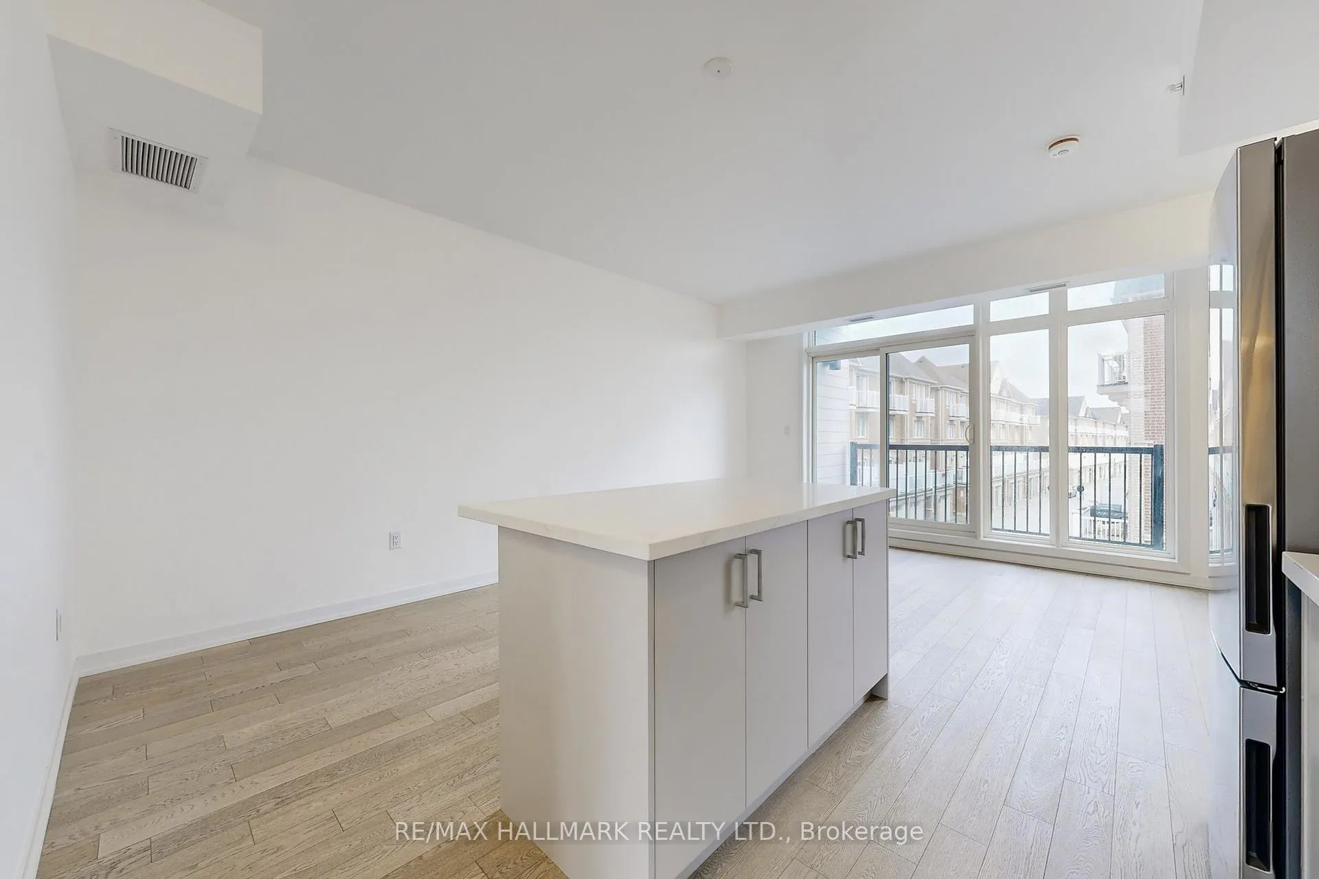 Photo 15 of Unit 7, 184 Angus Drive, Ajax, Central — HOMEH