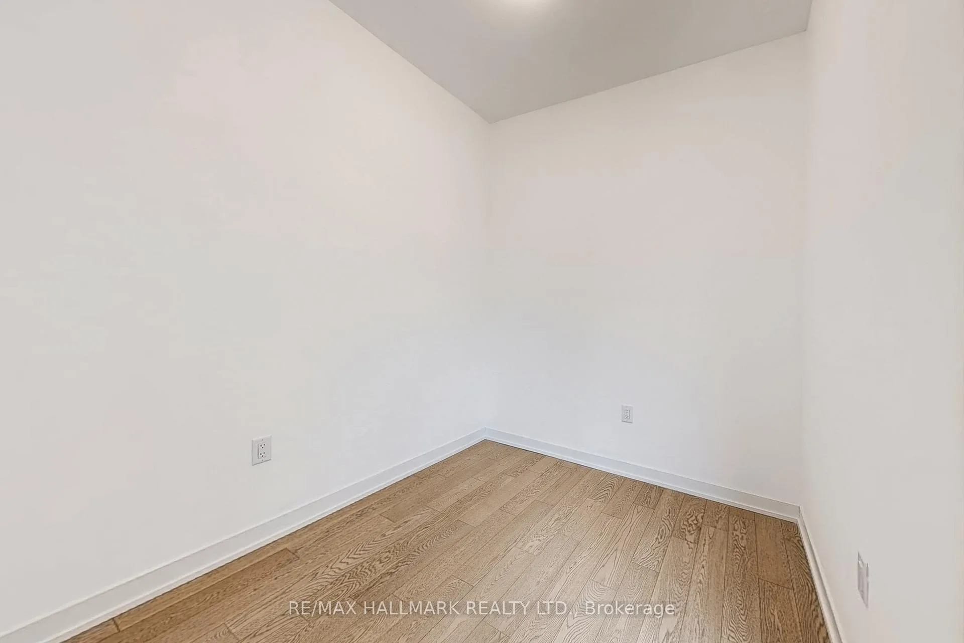 Photo 18 of Unit 7, 184 Angus Drive, Ajax, Central — HOMEH