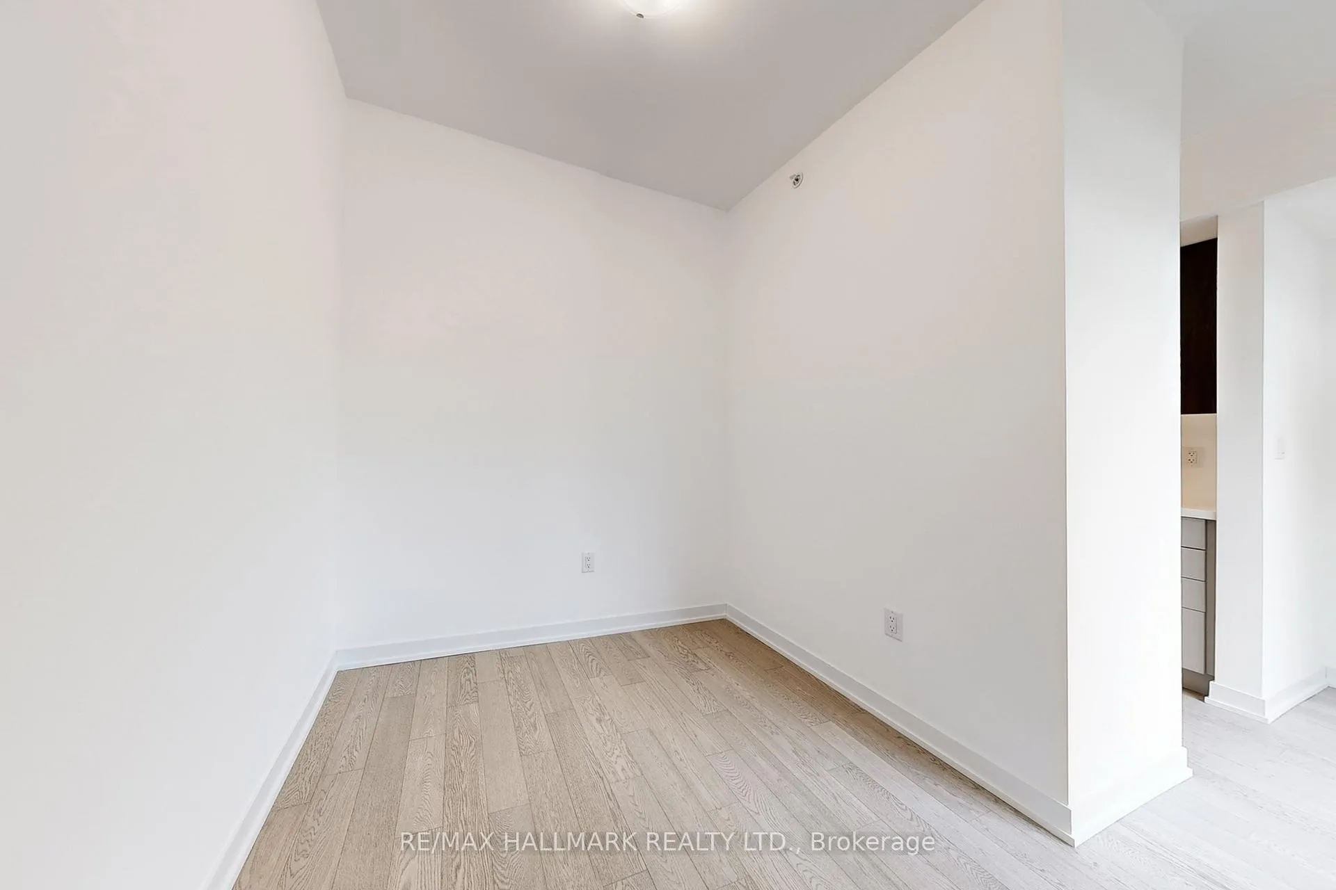 Photo 19 of Unit 7, 184 Angus Drive, Ajax, Central — HOMEH