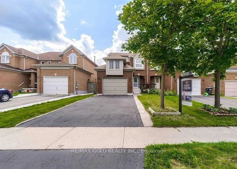 Front of 94 Bighorn Crescent