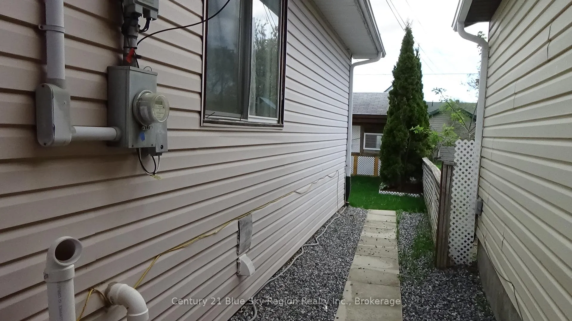 Photo 38 of 176 Church Street, West Nipissing, Sturgeon Falls — HOMEH