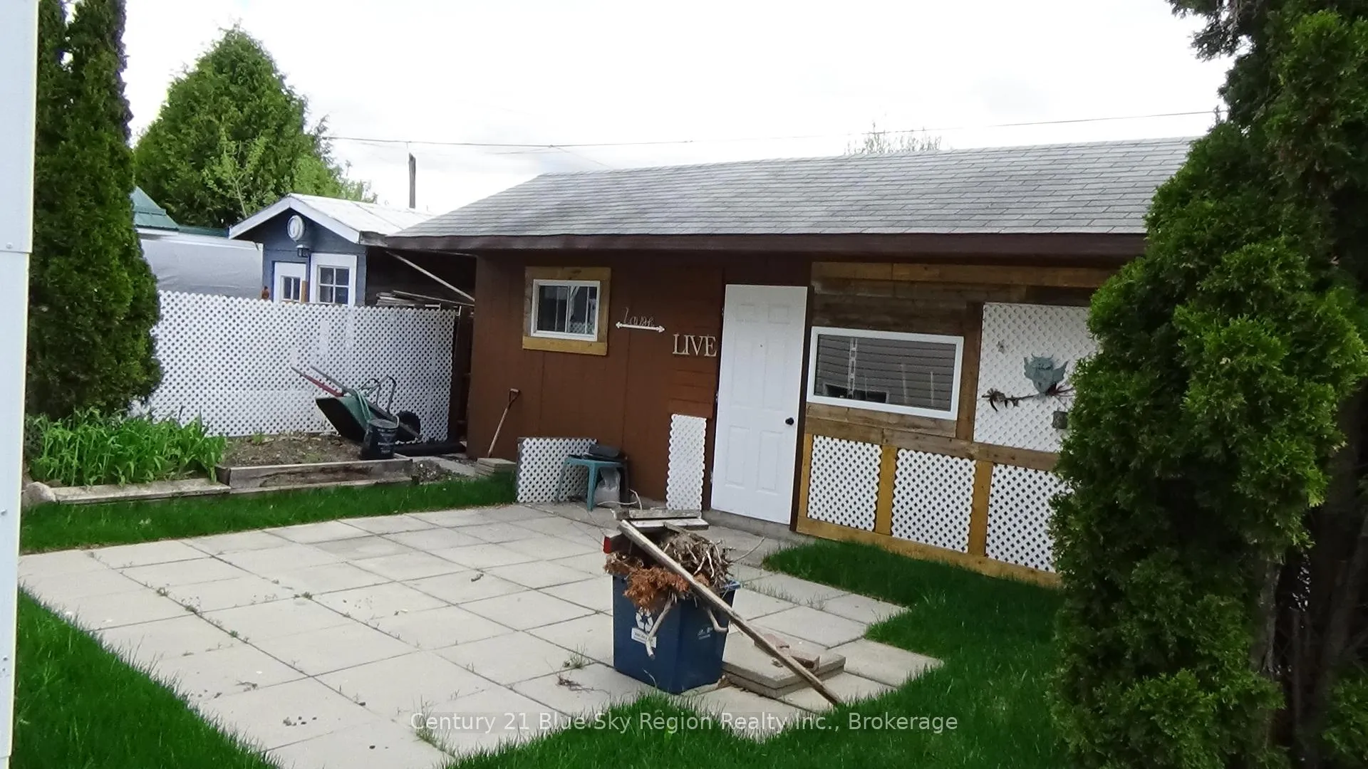Photo 39 of 176 Church Street, West Nipissing, Sturgeon Falls — HOMEH