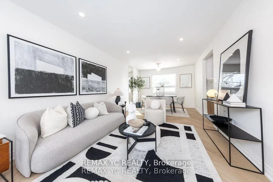 Photo 4 of 87 Woodfern Drive, Scarborough, Ionview — HOMEH