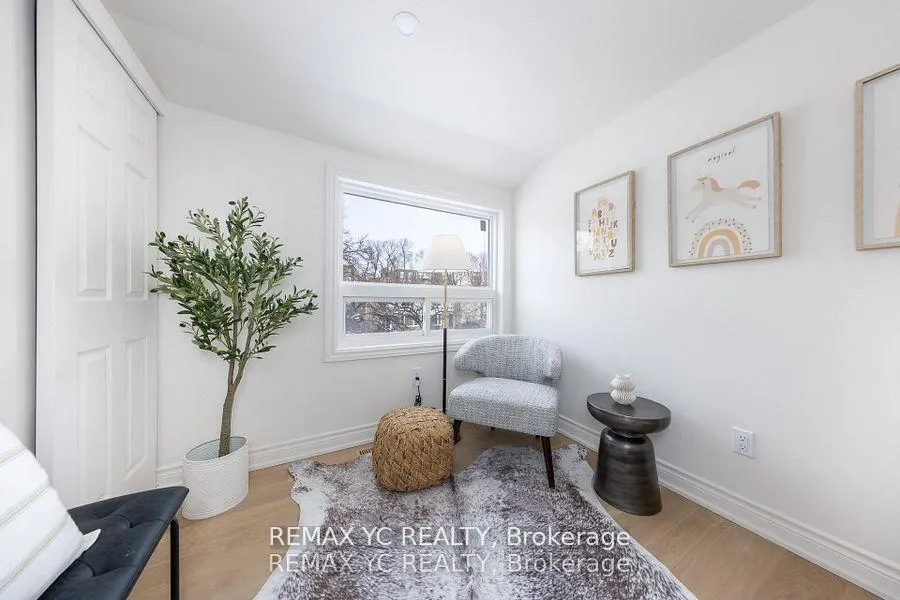 Photo 15 of 87 Woodfern Drive, Scarborough, Ionview — HOMEH