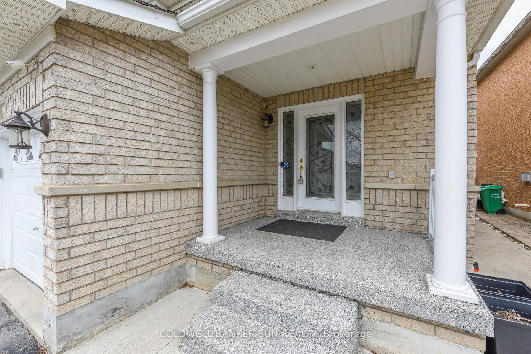 Front of 21 Sunnyview Road