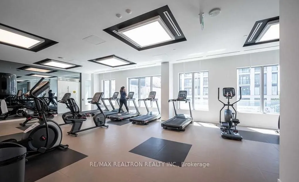 Photo 12 of Unit 2806, 99 Broadway Avenue, Toronto, Mount Pleasant West — HOMEH