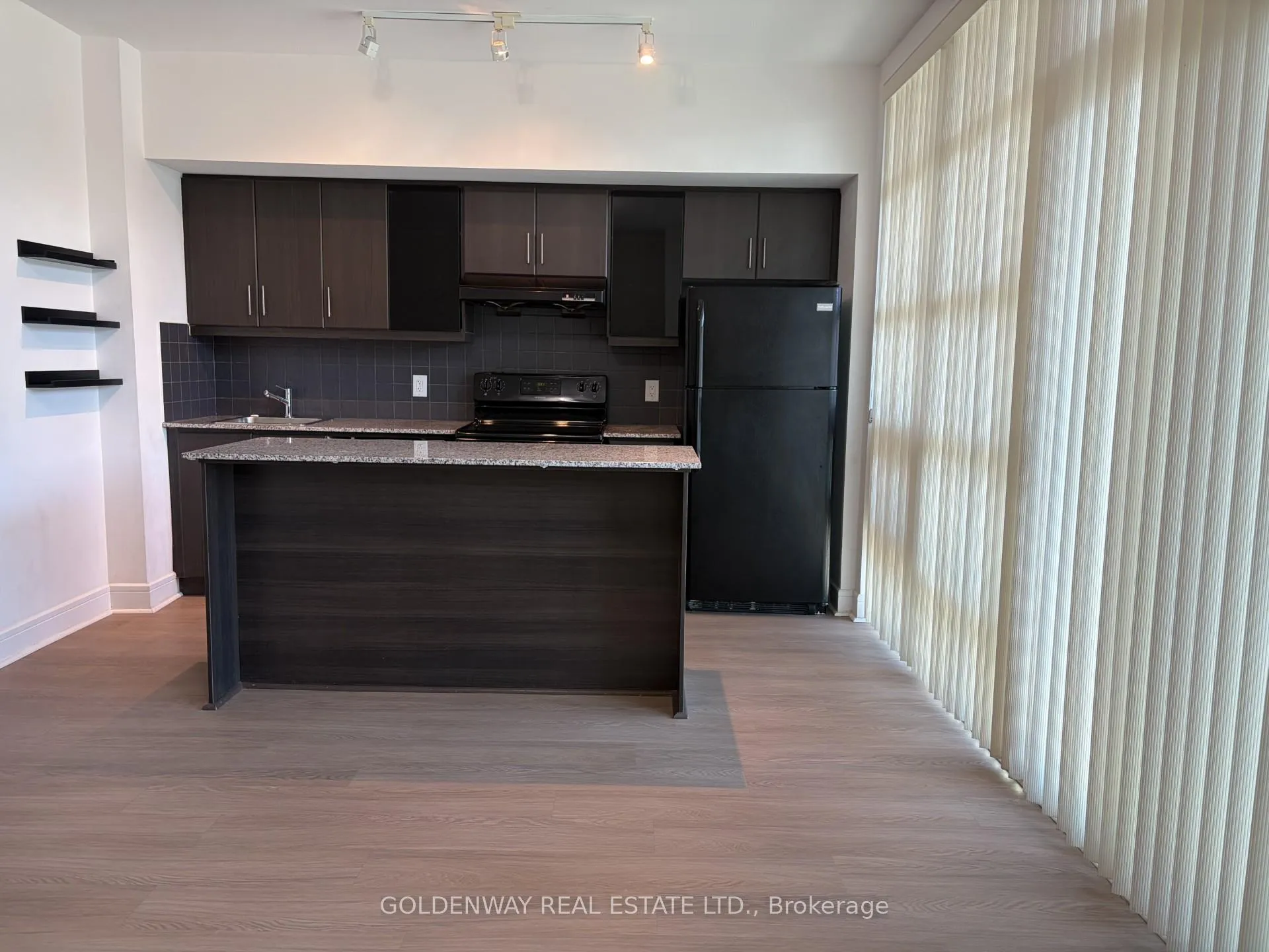Photo 3 of Unit 208, 35 Brian Peck Crescent, Toronto, Thorncliffe Park — HOMEH