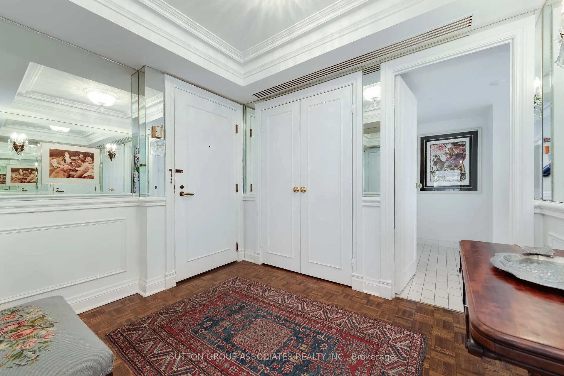 Photo 7 of Unit 1602, 61 St Clair Avenue W, Toronto, Yonge-St. Clair — HOMEH