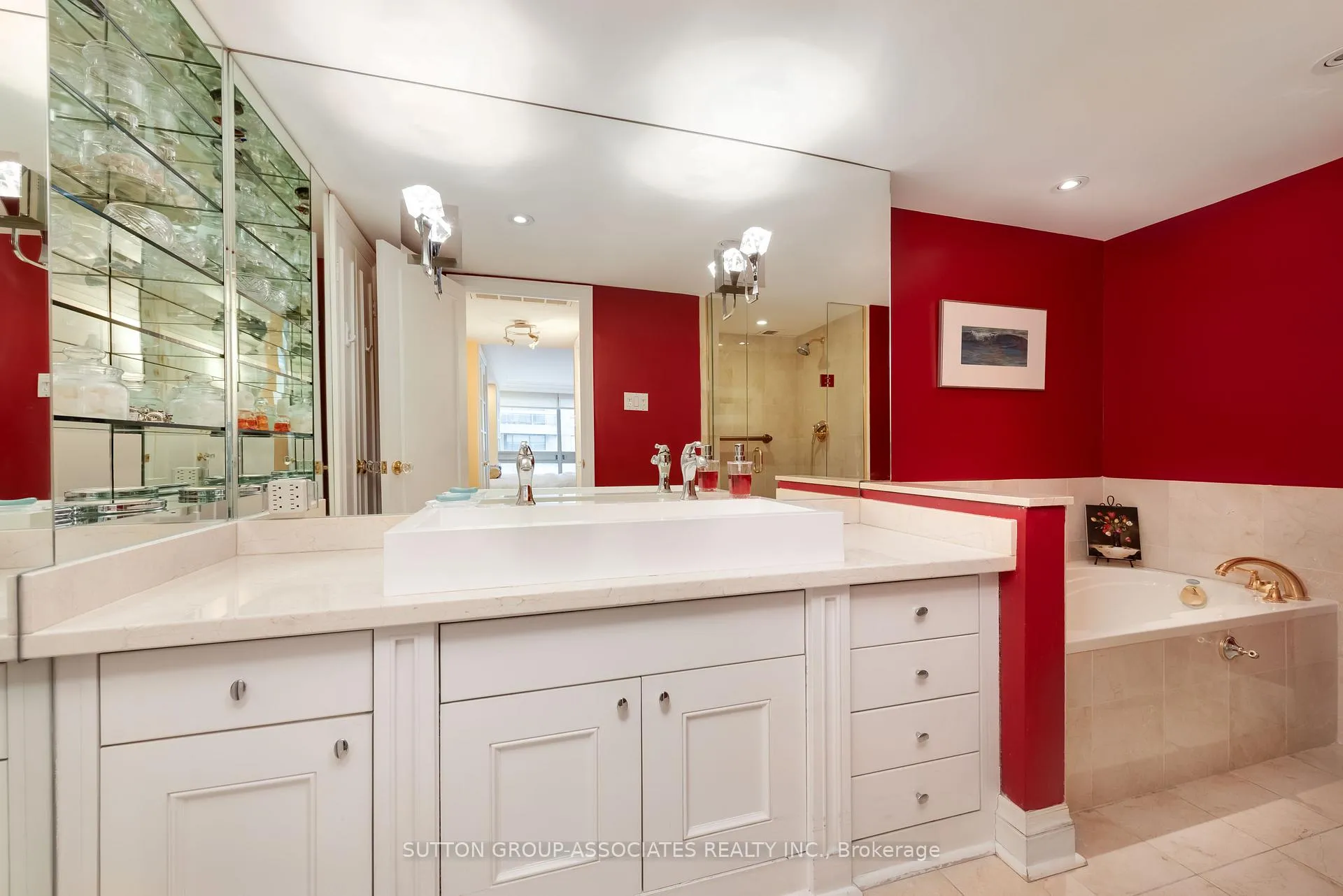 Photo 31 of Unit 1602, 61 St Clair Avenue W, Toronto, Yonge-St. Clair — HOMEH