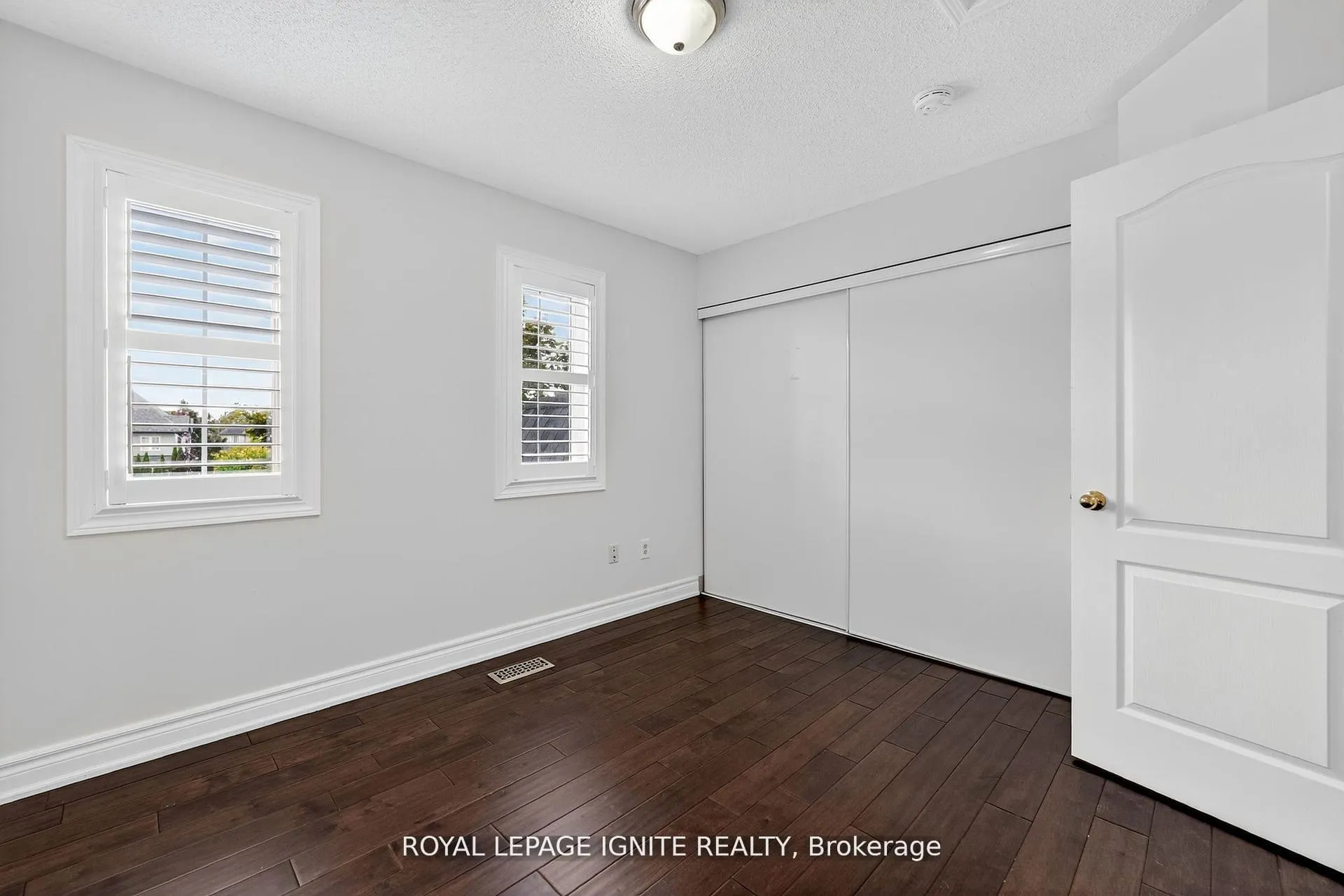 Photo 25 of 71 Norland Circle, Oshawa, Windfields — HOMEH