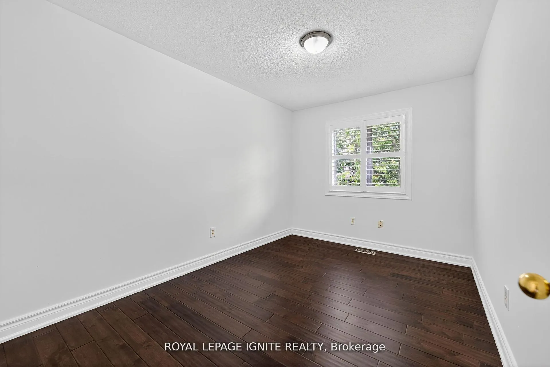 Photo 31 of 71 Norland Circle, Oshawa, Windfields — HOMEH