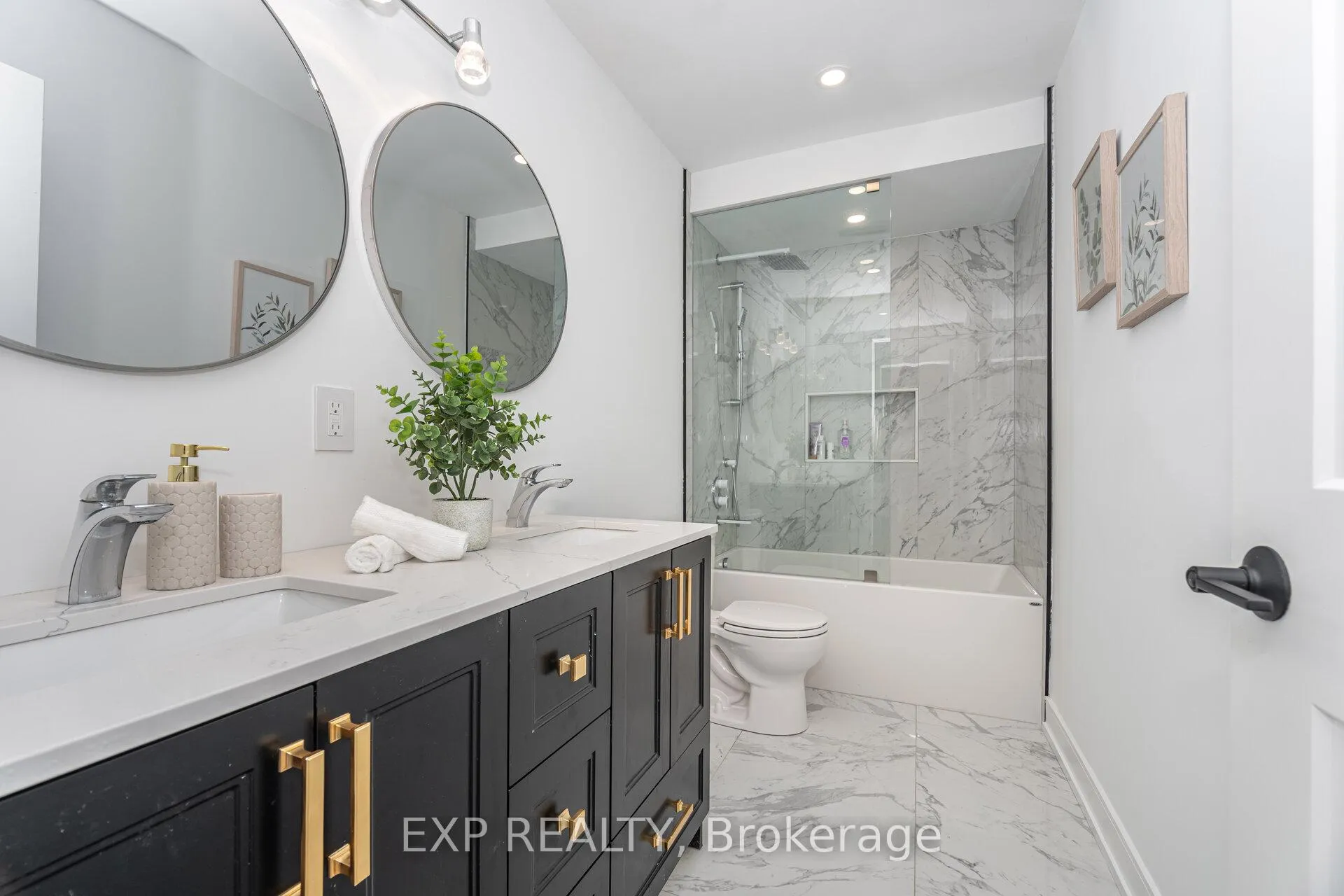 Photo 22 of 7 Boyne Highlands Court, Vaughan, Concord — HOMEH