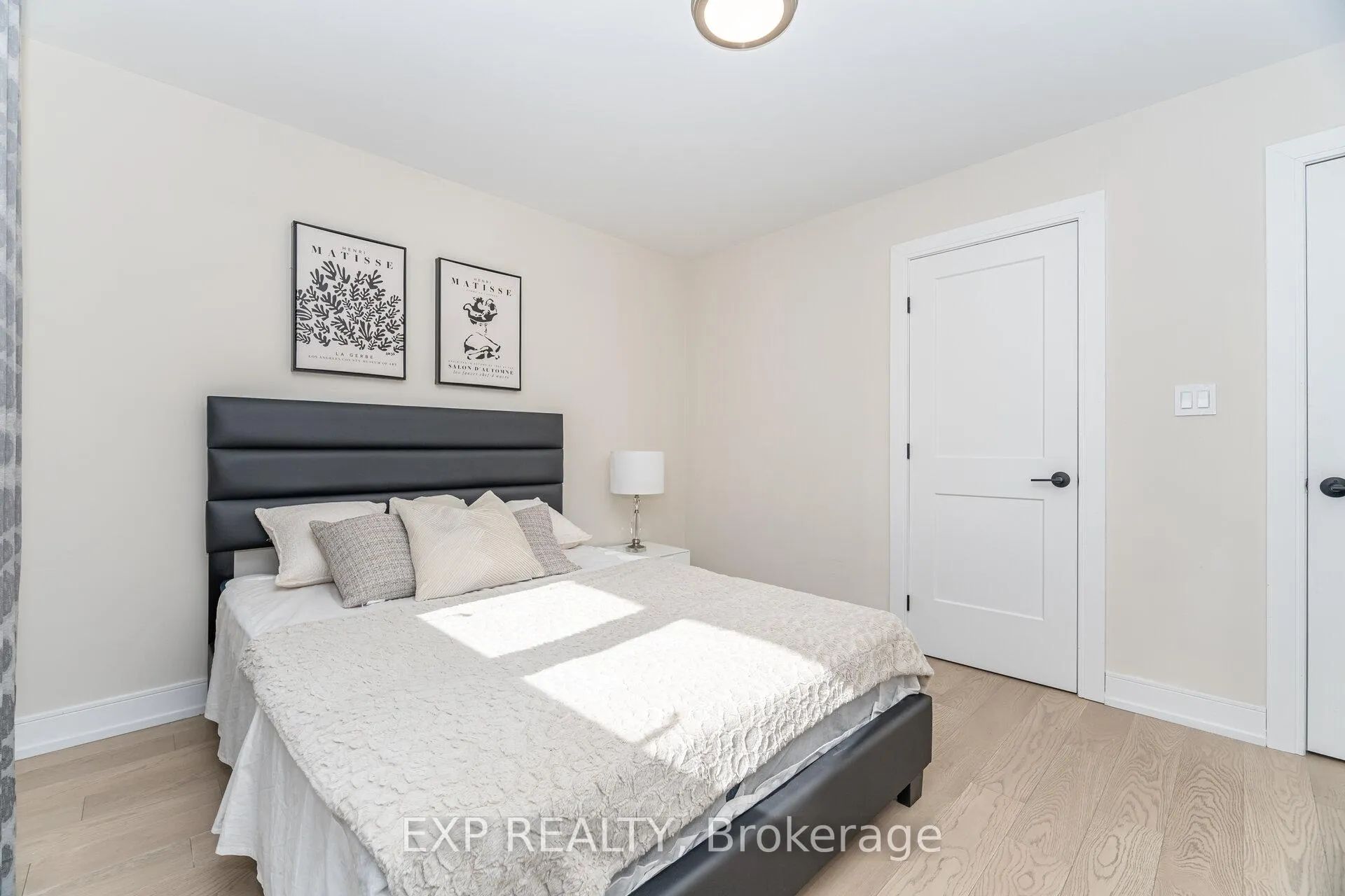Photo 24 of 7 Boyne Highlands Court, Vaughan, Concord — HOMEH