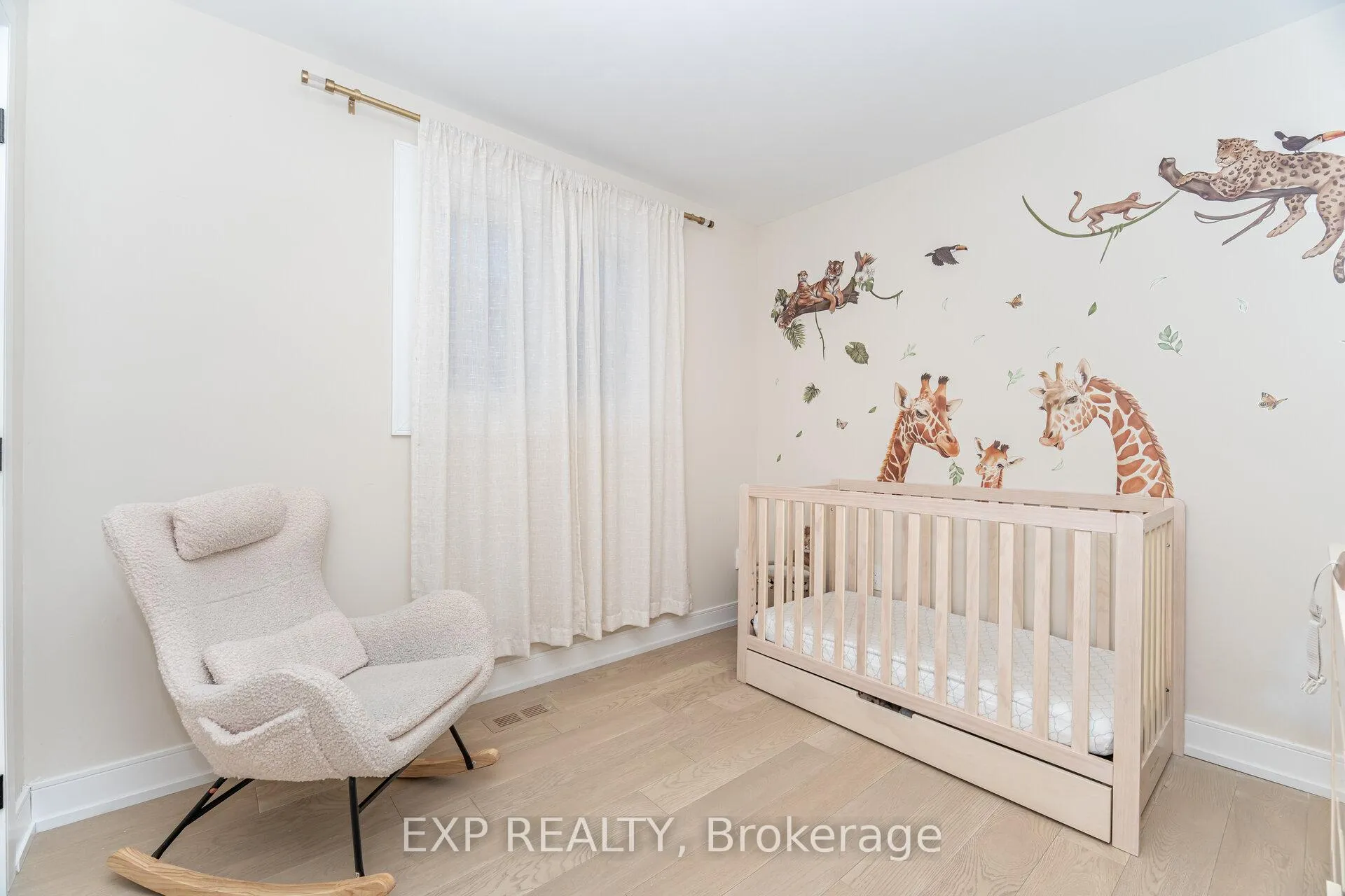 Photo 25 of 7 Boyne Highlands Court, Vaughan, Concord — HOMEH