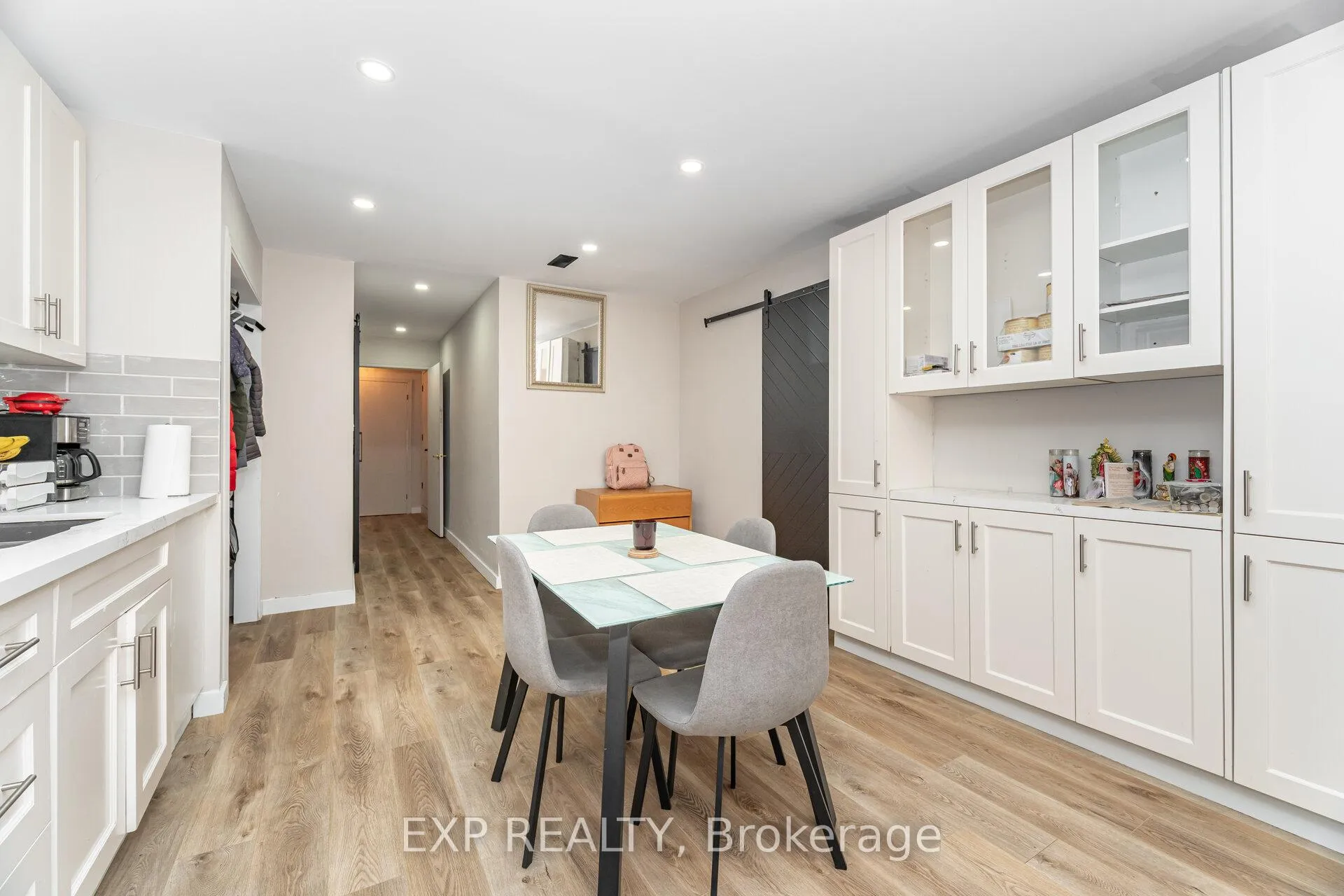 Photo 30 of 7 Boyne Highlands Court, Vaughan, Concord — HOMEH