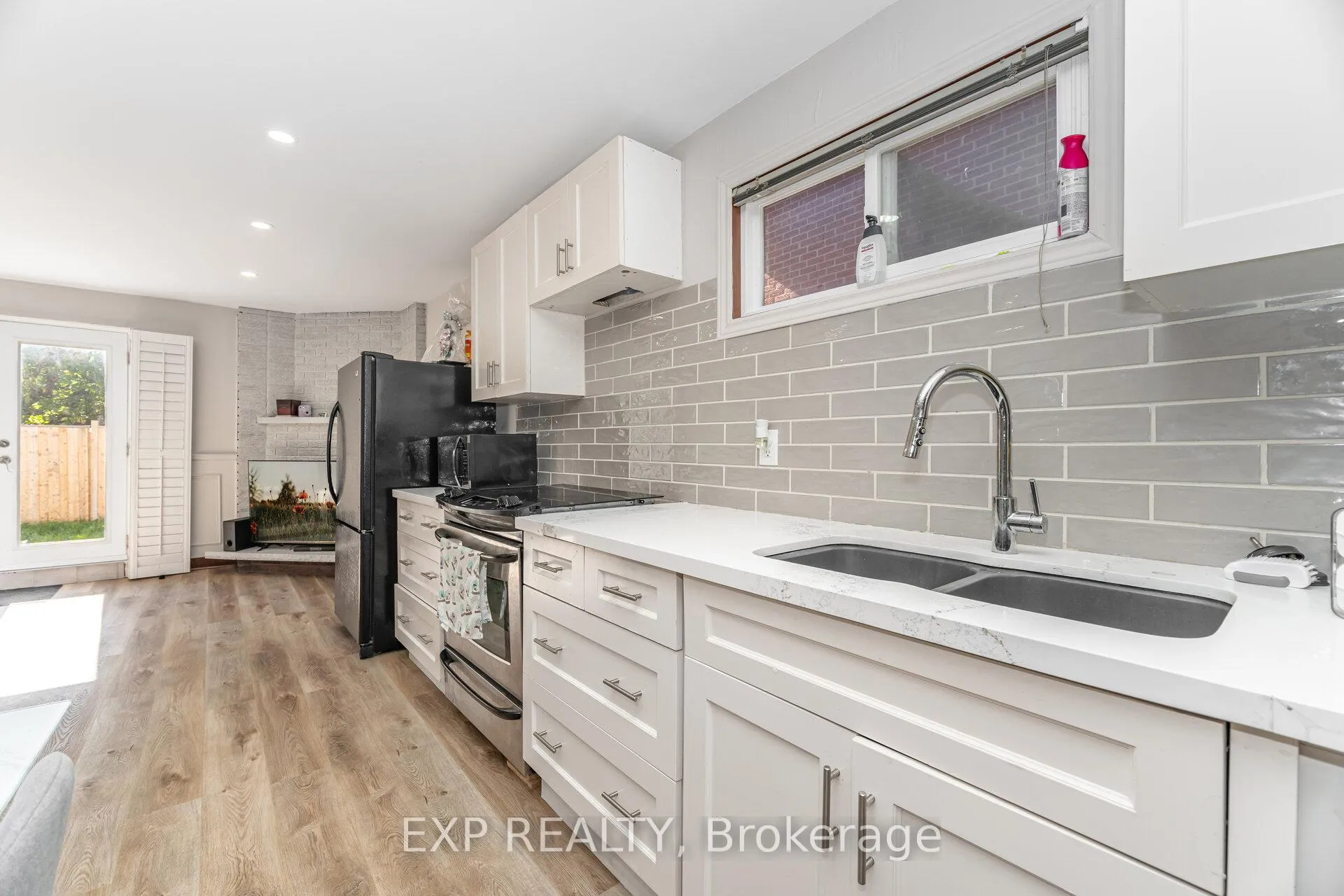 Photo 31 of 7 Boyne Highlands Court, Vaughan, Concord — HOMEH