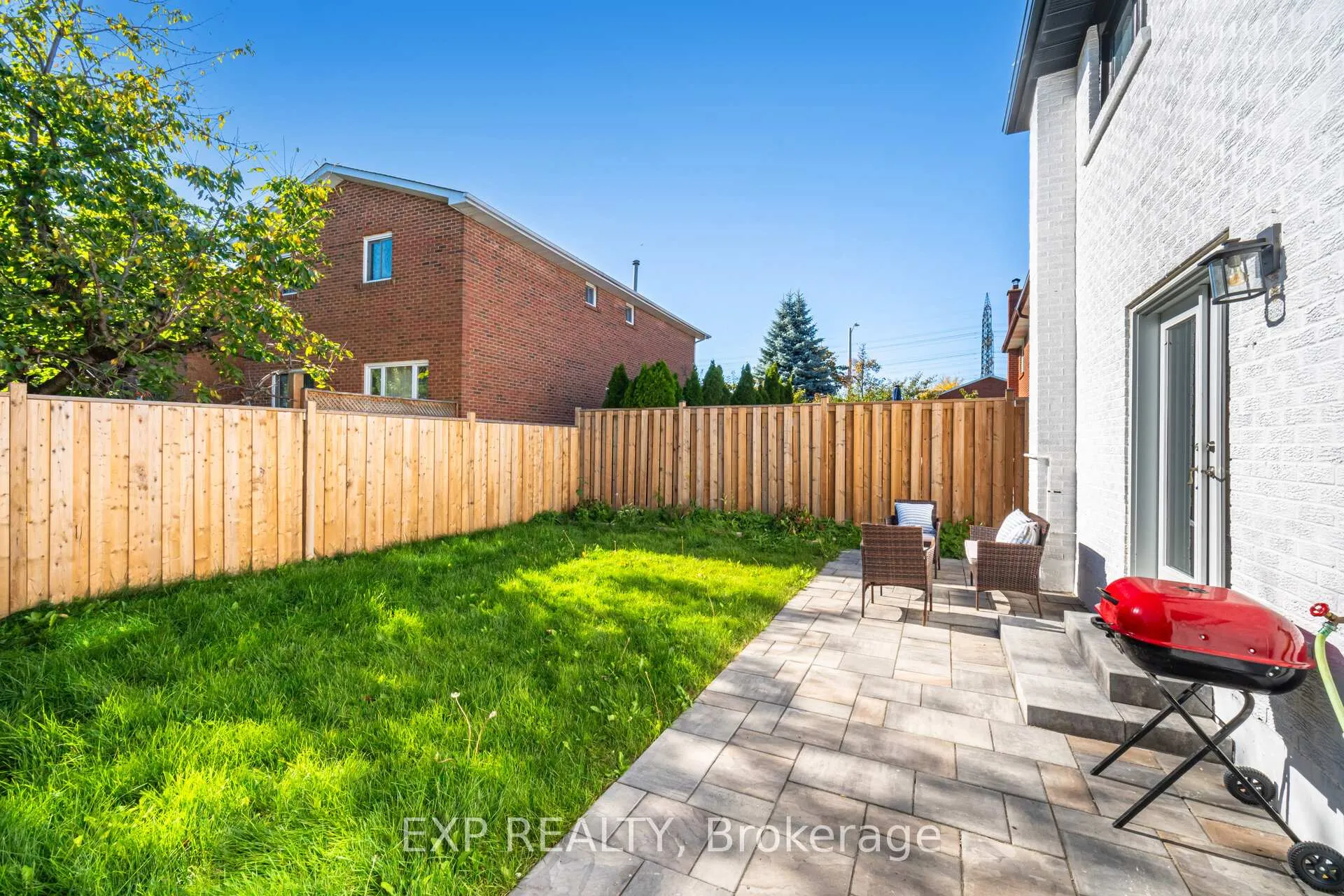 Photo 41 of 7 Boyne Highlands Court, Vaughan, Concord — HOMEH
