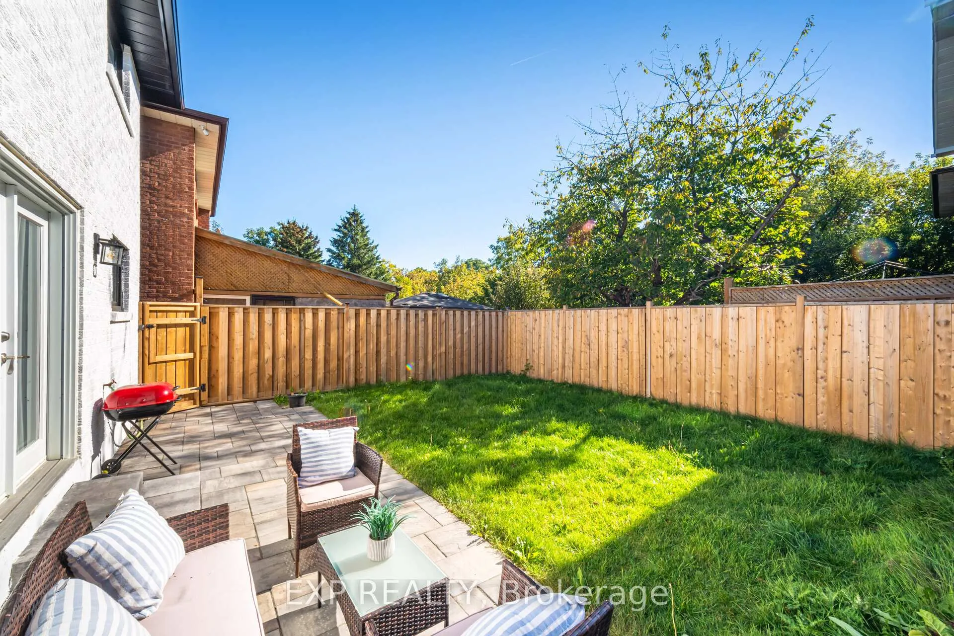 Photo 44 of 7 Boyne Highlands Court, Vaughan, Concord — HOMEH