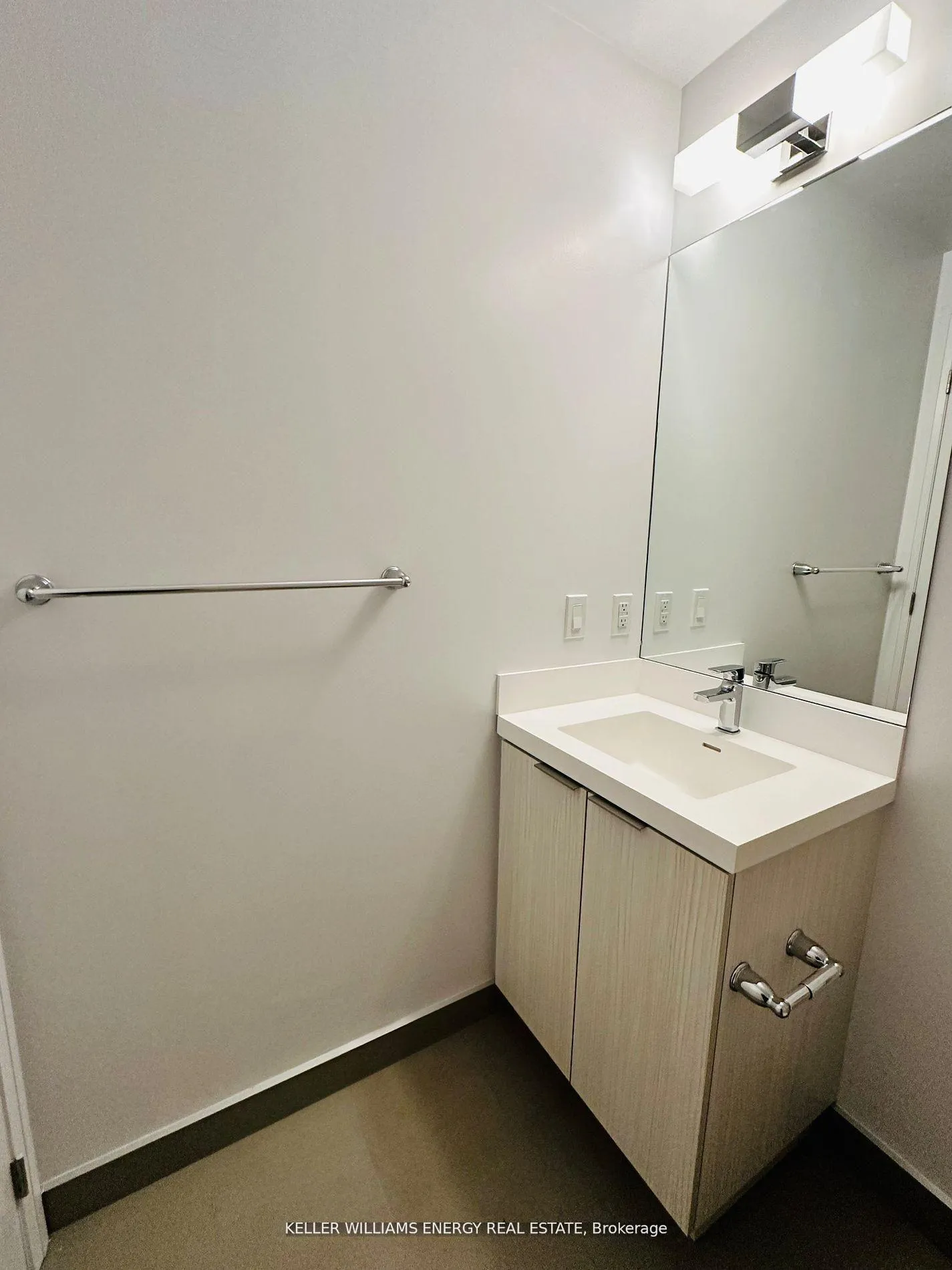 Photo 34 of Unit 513, 50 Dunfield Avenue, Toronto, Mount Pleasant West — HOMEH
