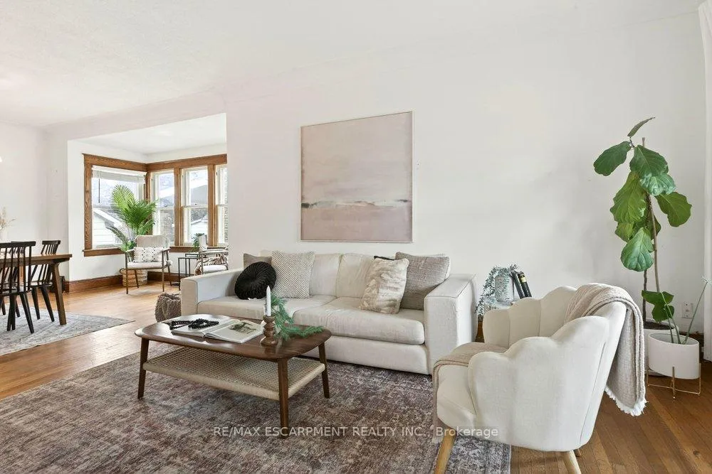 Photo 14 of 69 Balmoral Avenue S, Hamilton, Delta — HOMEH
