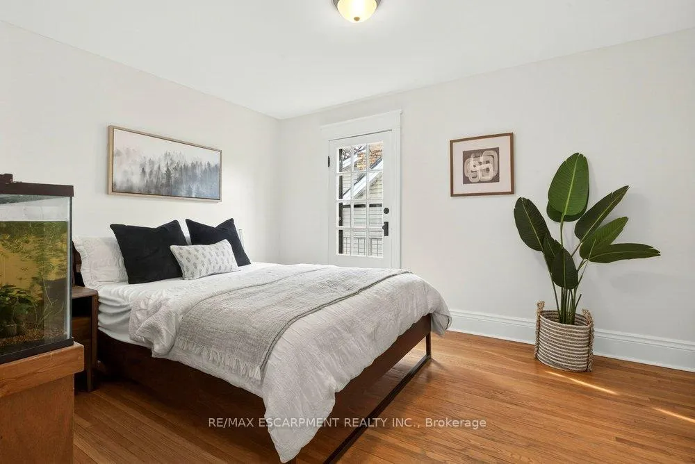 Photo 25 of 69 Balmoral Avenue S, Hamilton, Delta — HOMEH