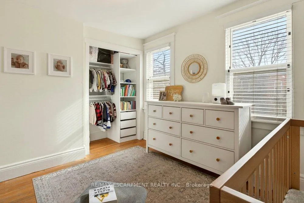 Photo 30 of 69 Balmoral Avenue S, Hamilton, Delta — HOMEH