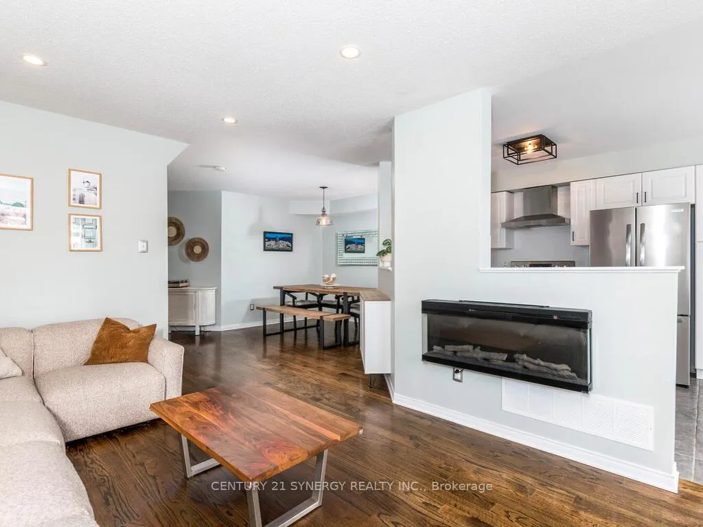 Photo 8 of 167 Romina Street, Ottawa, Kanata - Emerald Meadows/Trailwest — HOMEH