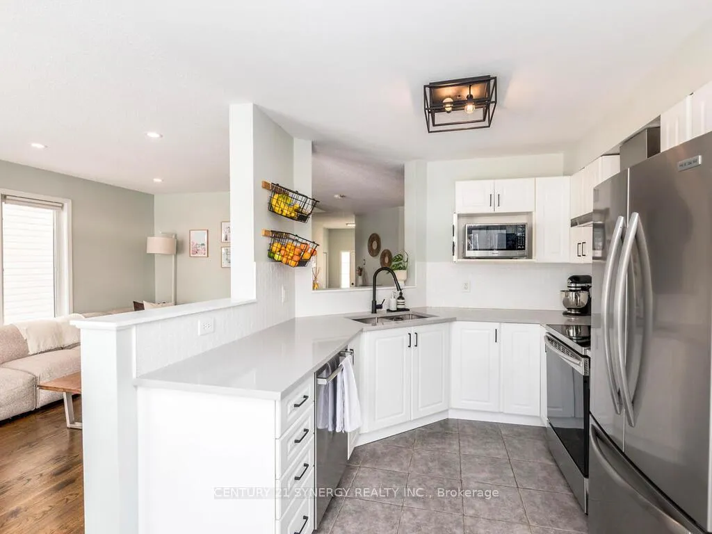 Photo 13 of 167 Romina Street, Ottawa, Kanata - Emerald Meadows/Trailwest — HOMEH