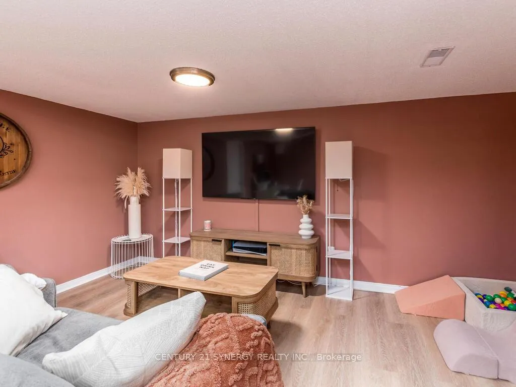 Photo 30 of 167 Romina Street, Ottawa, Kanata - Emerald Meadows/Trailwest — HOMEH
