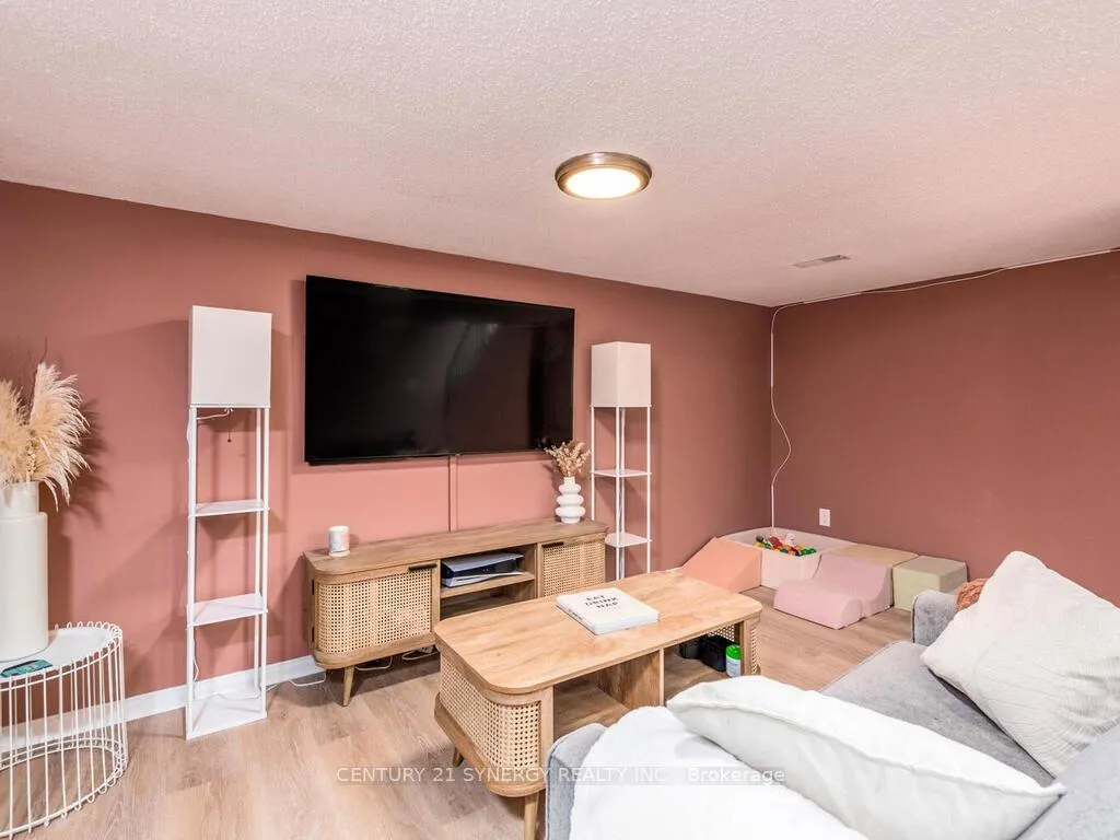 Photo 31 of 167 Romina Street, Ottawa, Kanata - Emerald Meadows/Trailwest — HOMEH