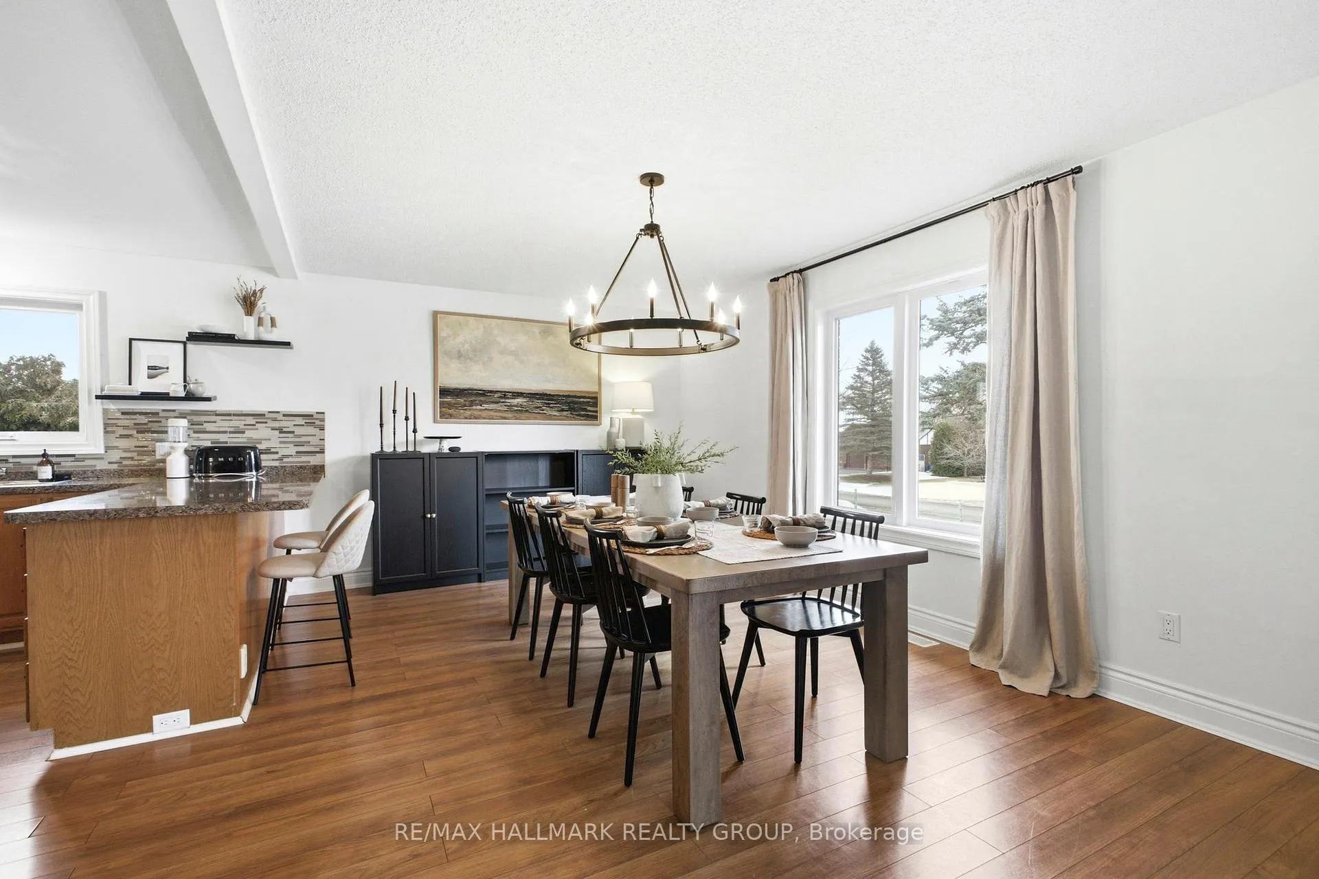 Photo 10 of 7055 Shadow Ridge Drive, Ottawa, Greely — HOMEH