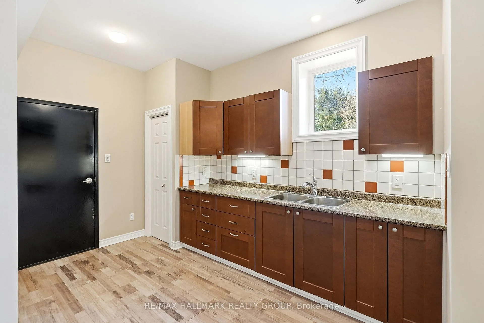 Photo 29 of 7055 Shadow Ridge Drive, Ottawa, Greely — HOMEH