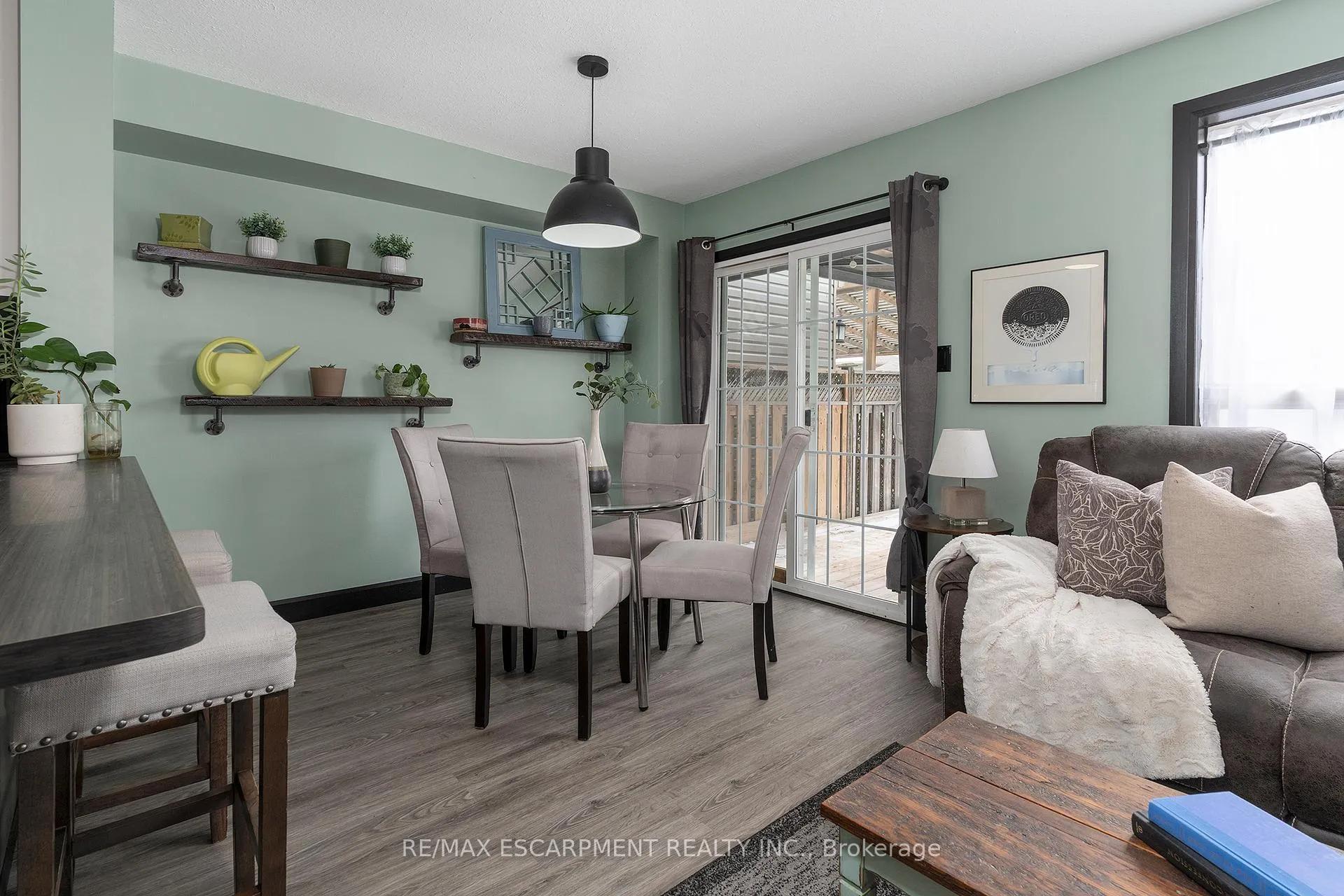 Photo 5 of 80 Foxborough Drive, Hamilton, Ancaster — HOMEH