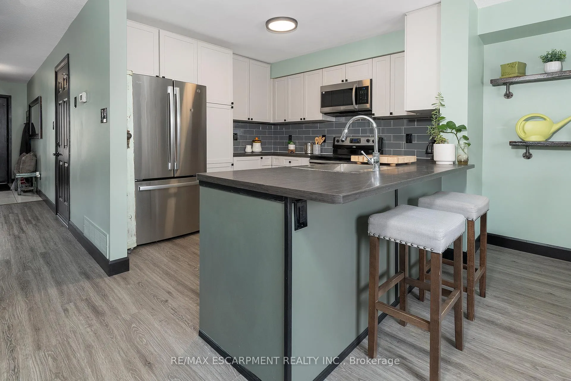 Photo 7 of 80 Foxborough Drive, Hamilton, Ancaster — HOMEH