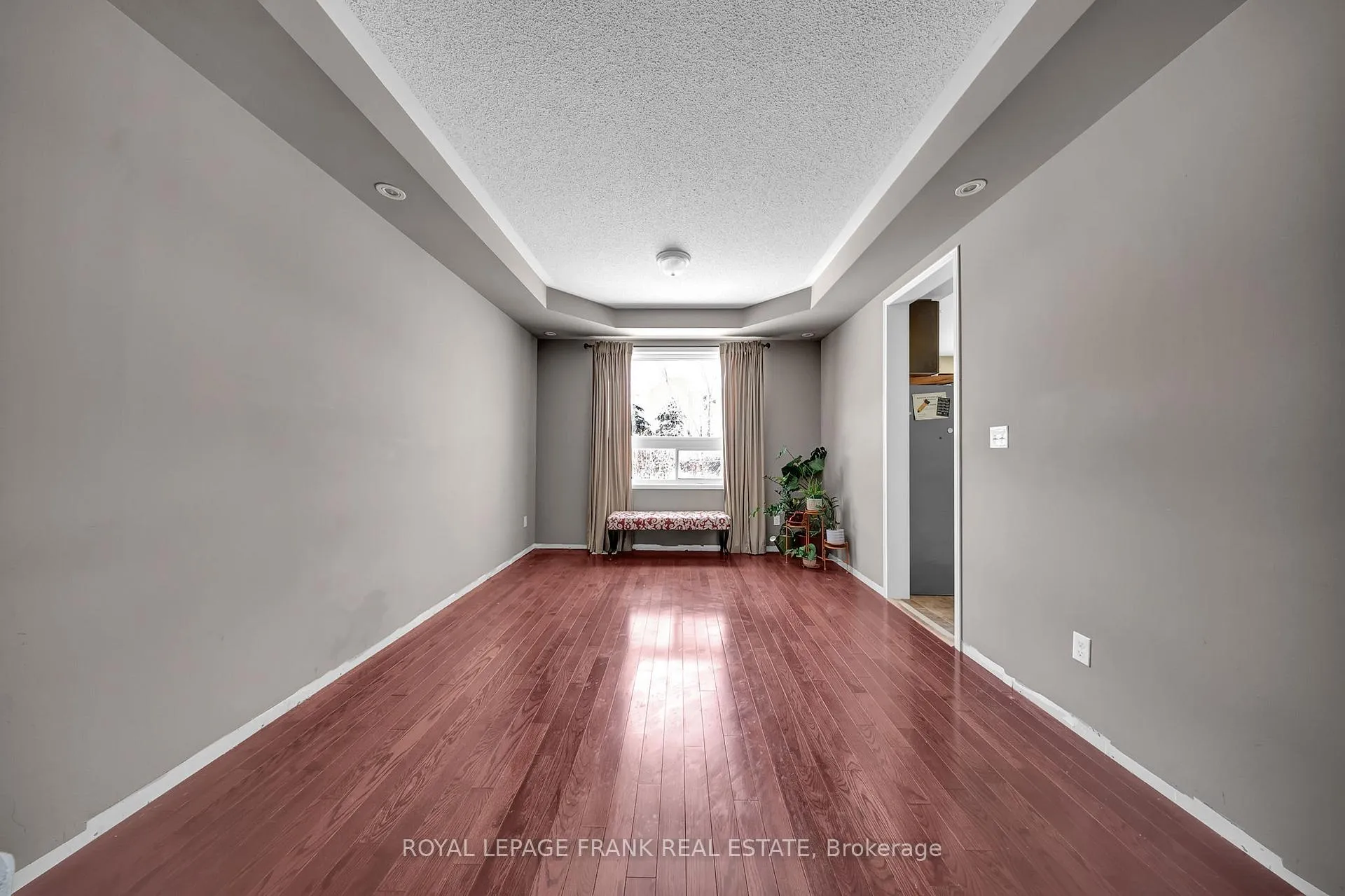 Photo 7 of 2300 Bridle Road, Oshawa, Windfields — HOMEH