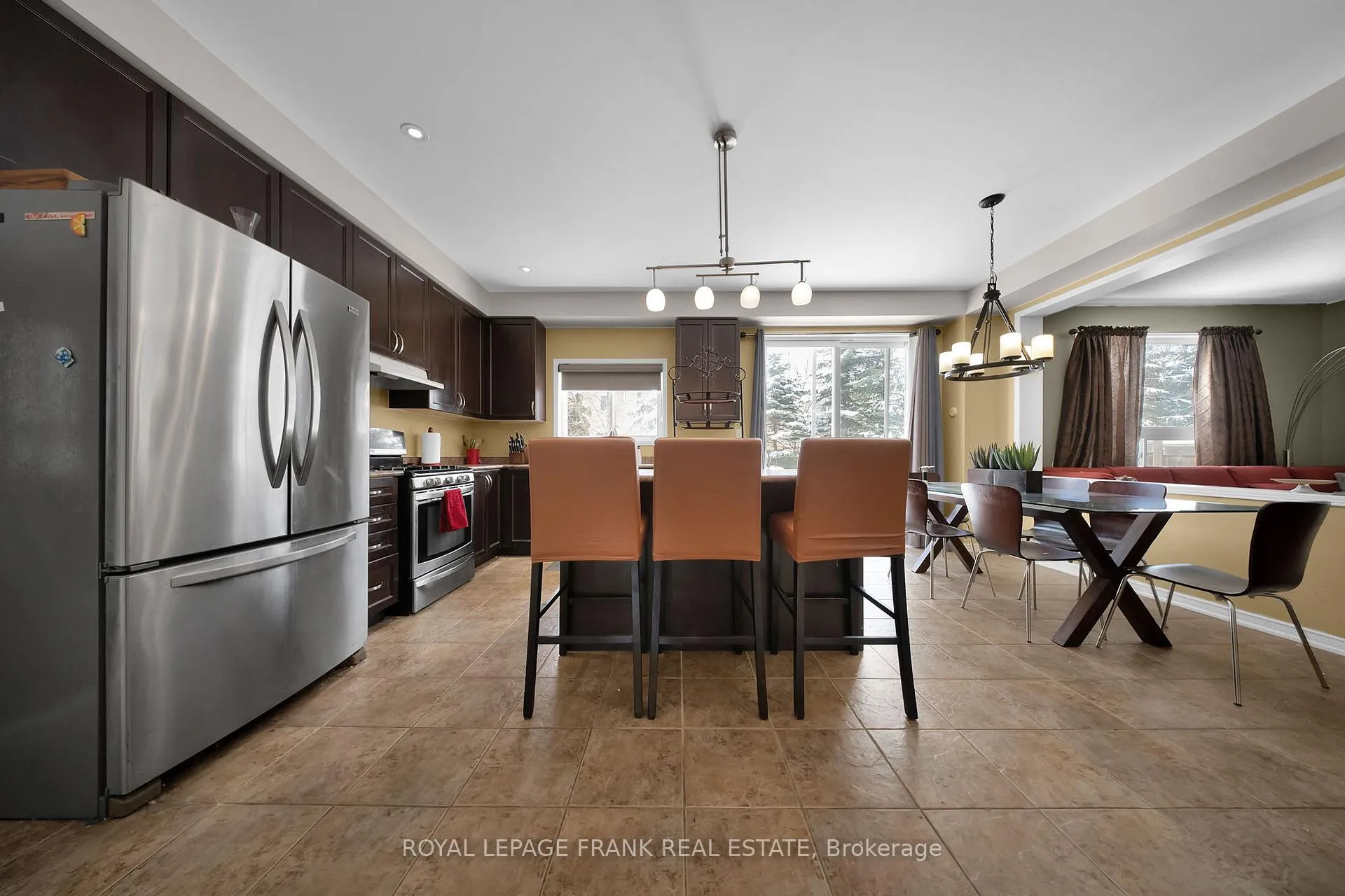 Photo 12 of 2300 Bridle Road, Oshawa, Windfields — HOMEH