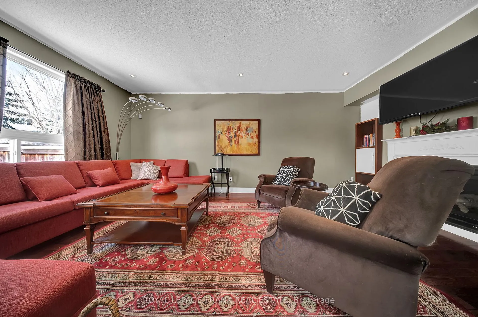 Photo 16 of 2300 Bridle Road, Oshawa, Windfields — HOMEH