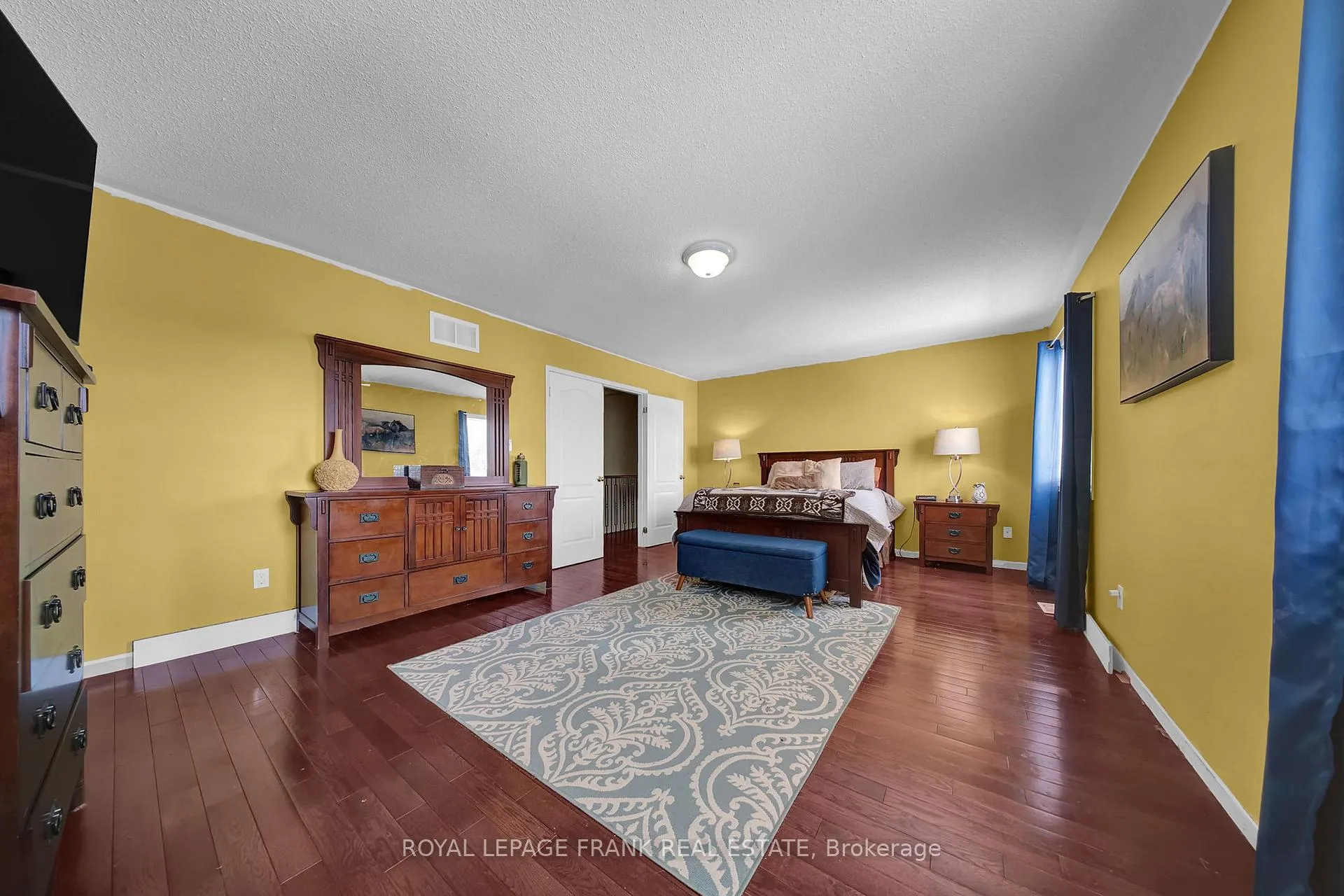 Photo 26 of 2300 Bridle Road, Oshawa, Windfields — HOMEH