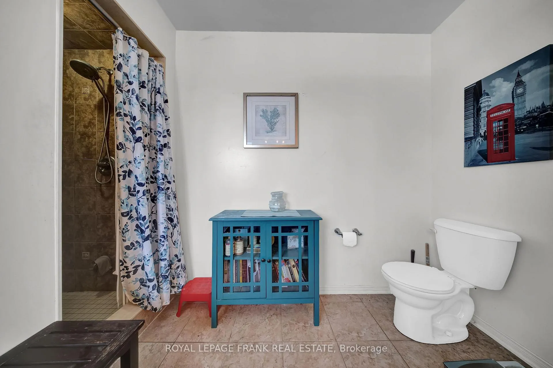 Photo 29 of 2300 Bridle Road, Oshawa, Windfields — HOMEH