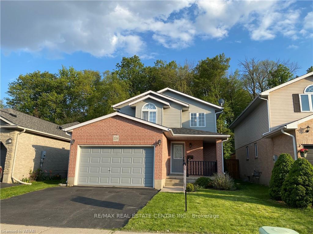 Photo 1 of 226 Bush Clover Crescent, Kitchener — HOMEH