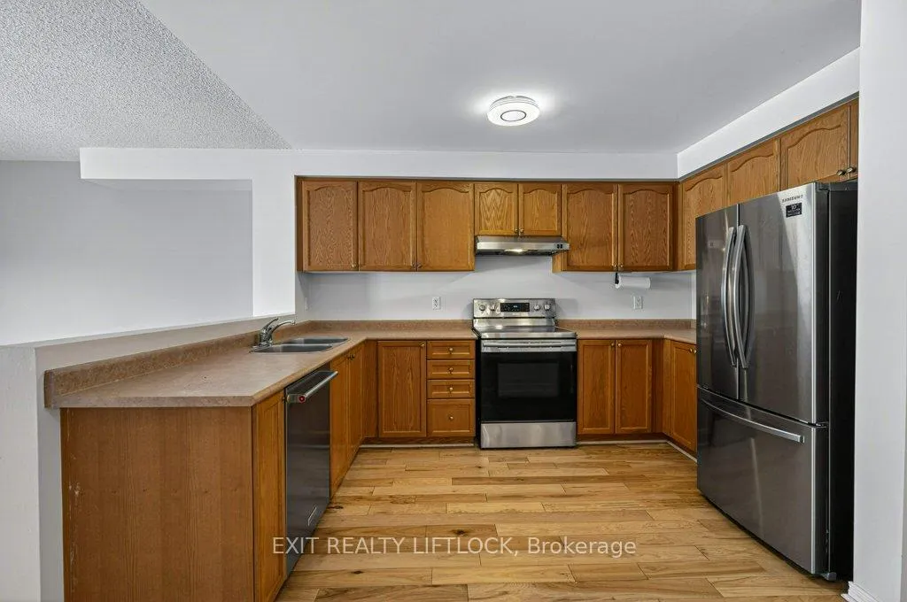 Photo 8 of 1418 Hancox Court, Peterborough, Monaghan Ward 2 — HOMEH
