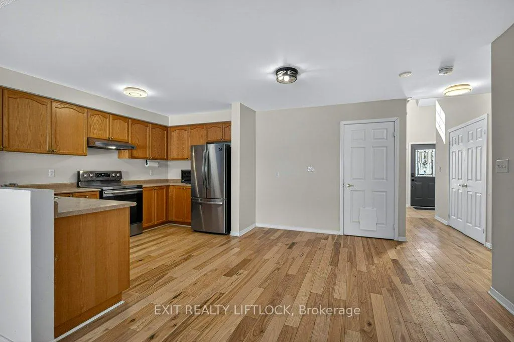 Photo 11 of 1418 Hancox Court, Peterborough, Monaghan Ward 2 — HOMEH